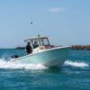 Vista laterale dell'imbarcazione Tuccoli T210 SF Giannutri in mare aperto