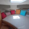 Panoramica della cabina interna dell'imbarcazione Tuccoli T280 Fuoribordo